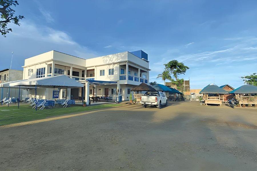 Hip Nautic Beach Resort Powered By Cocotel Лиан Екстериор снимка